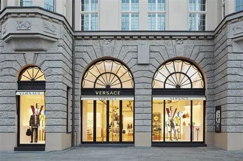 versace filialen berlin|VERSACE Deutschland .